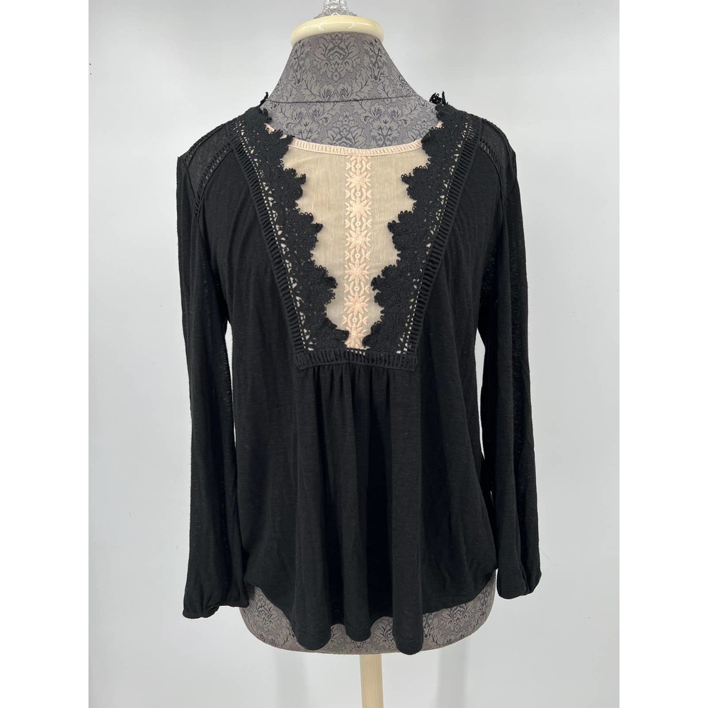 Anthropologie Meadow Rue Nimah Darcy black lace blouse top shirt sz M
